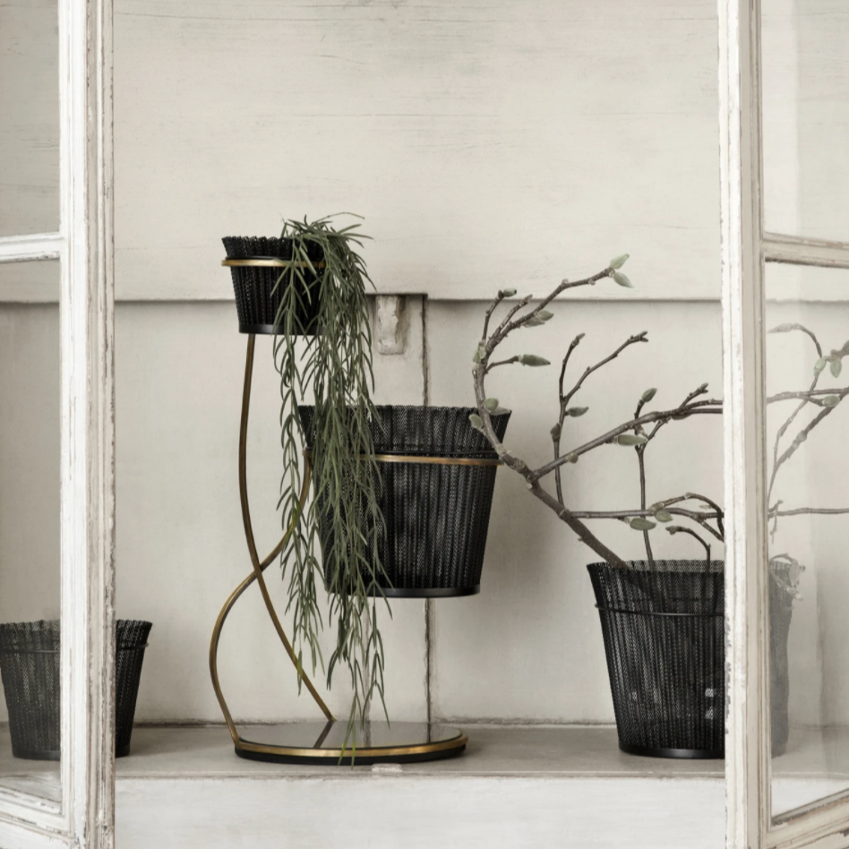 Matégot Flower Pot