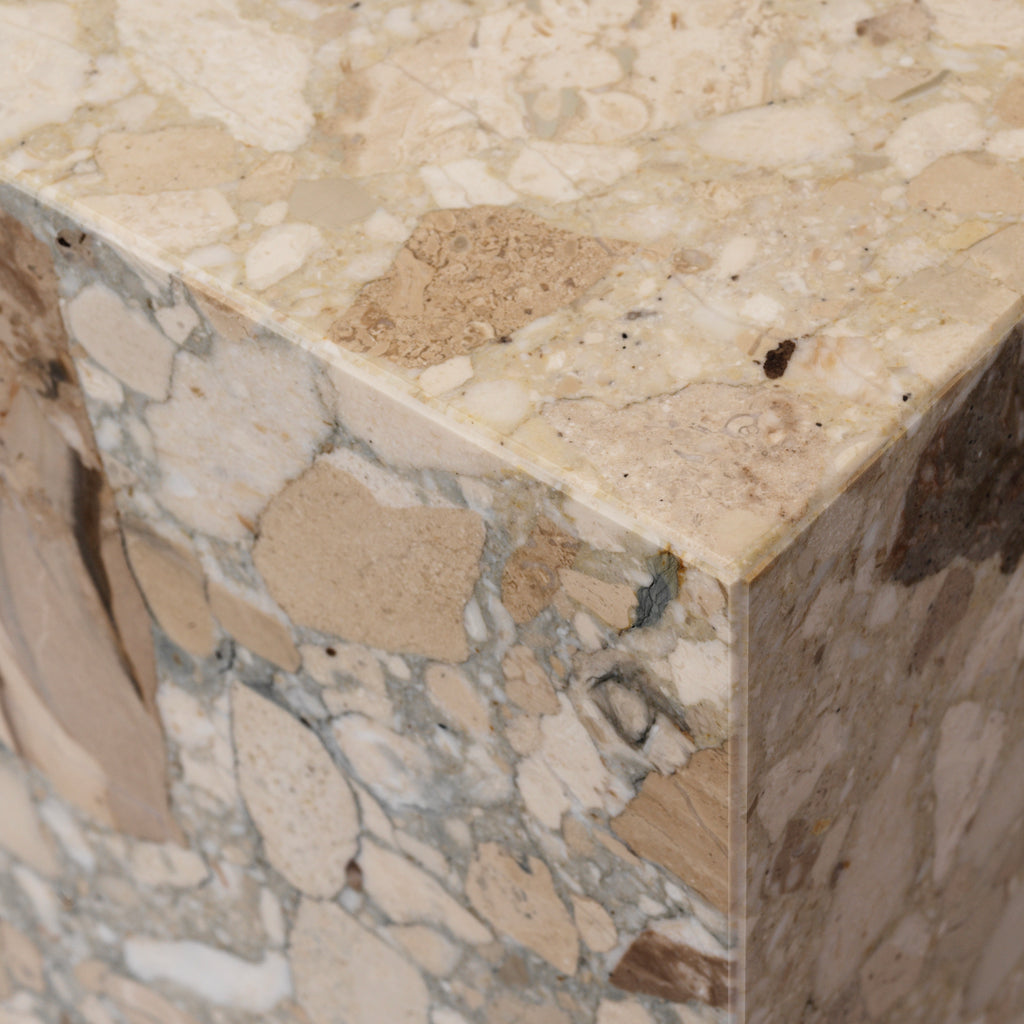 Plinth, Cubic