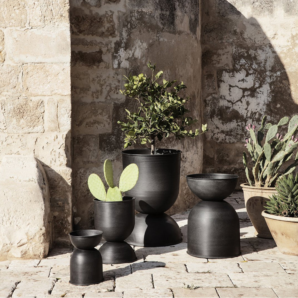 Hourglass Pot, extra small