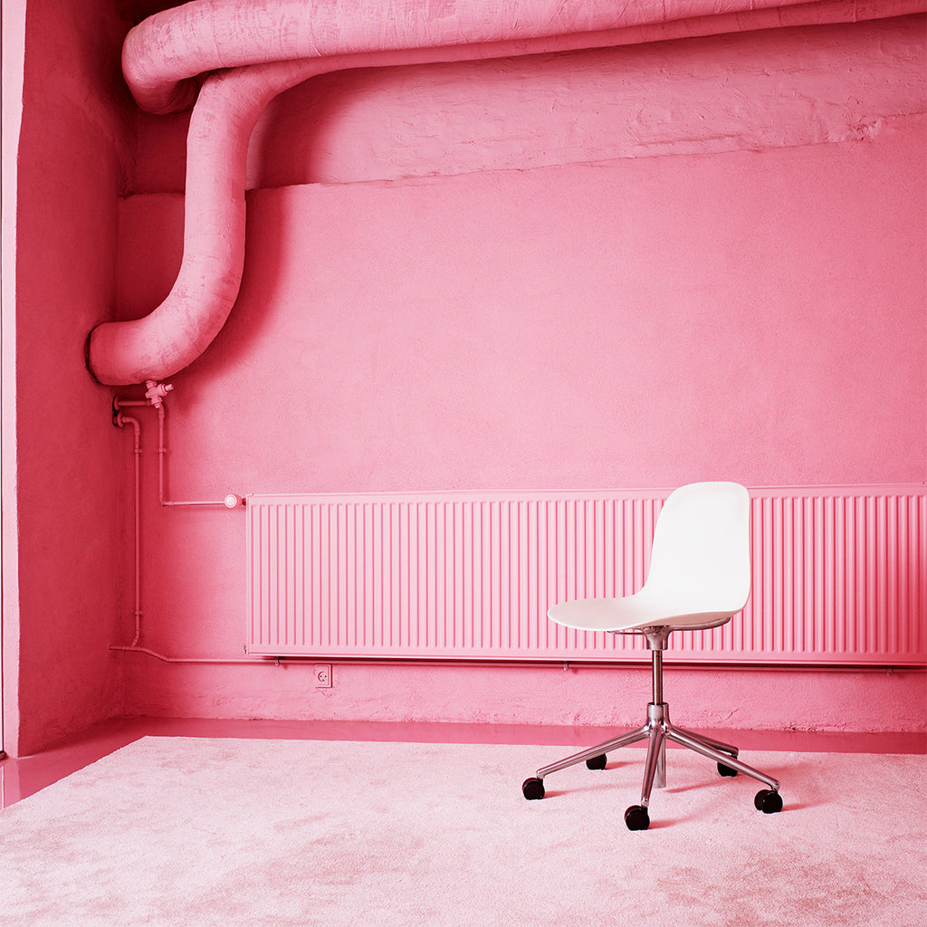 Form Side Chair, castor base