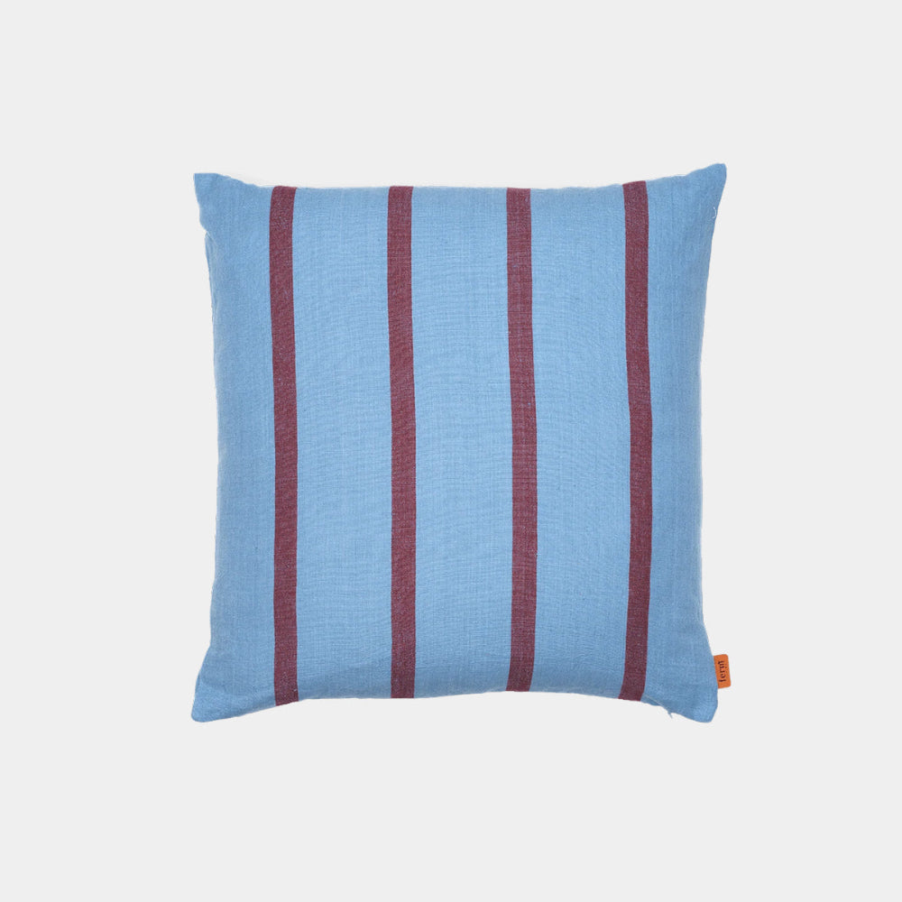 Grand Cushion in faded blue/burgandy, 50 x 50 cm, textured linen-cotton weave