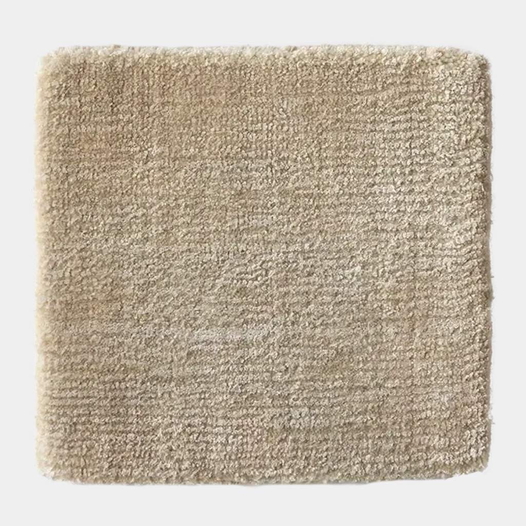 Gubi Rug
