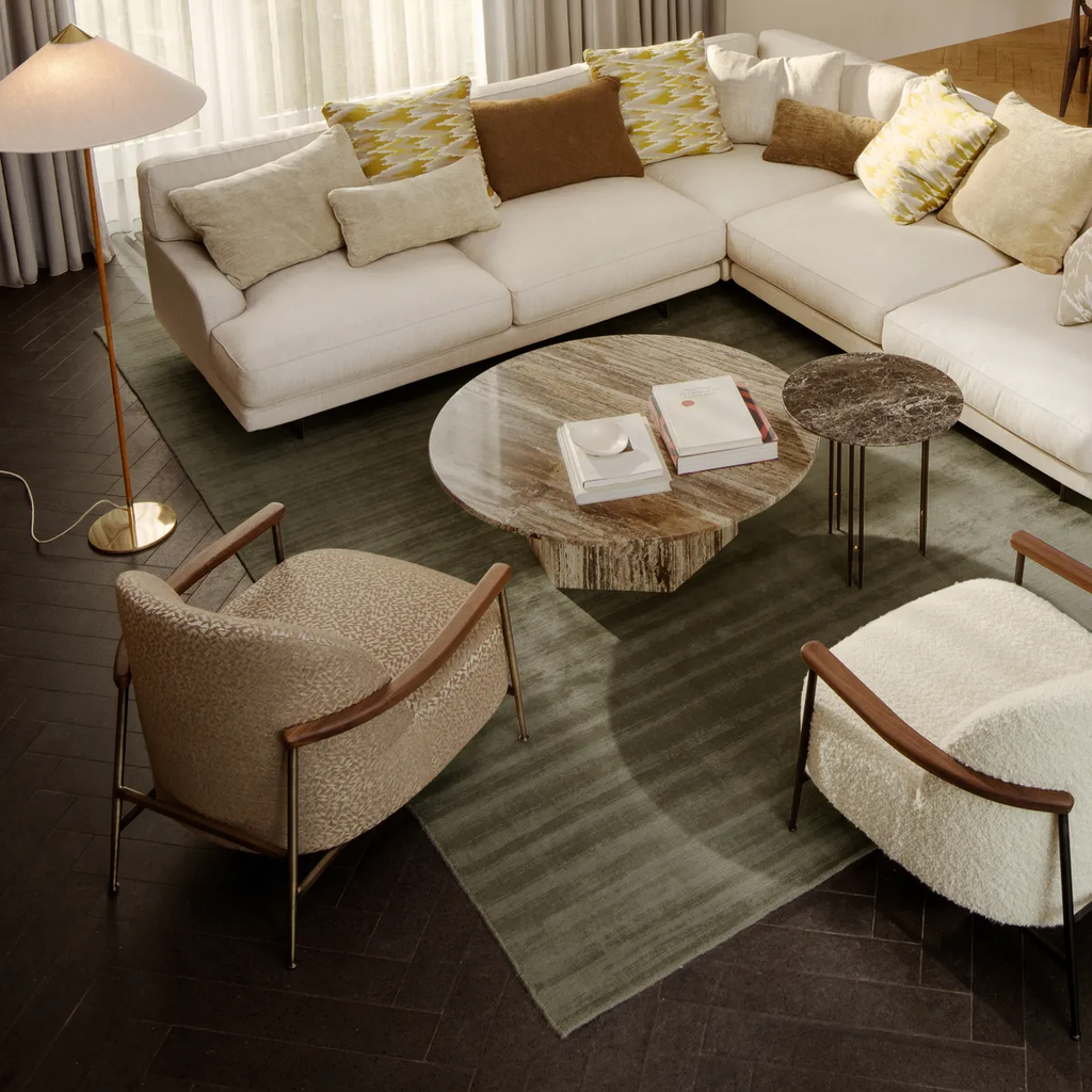 Gubi Rug