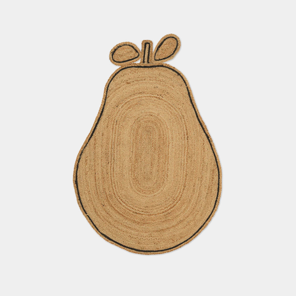 Pear braided jute rug in natural fiber, pear-shaped design on neutral background