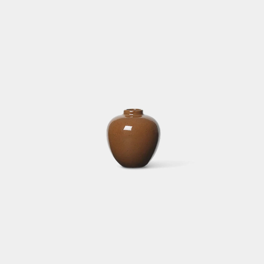 Ferm Living Ary Mini Vase Small in Soil, sculptural matte stoneware with curved form.