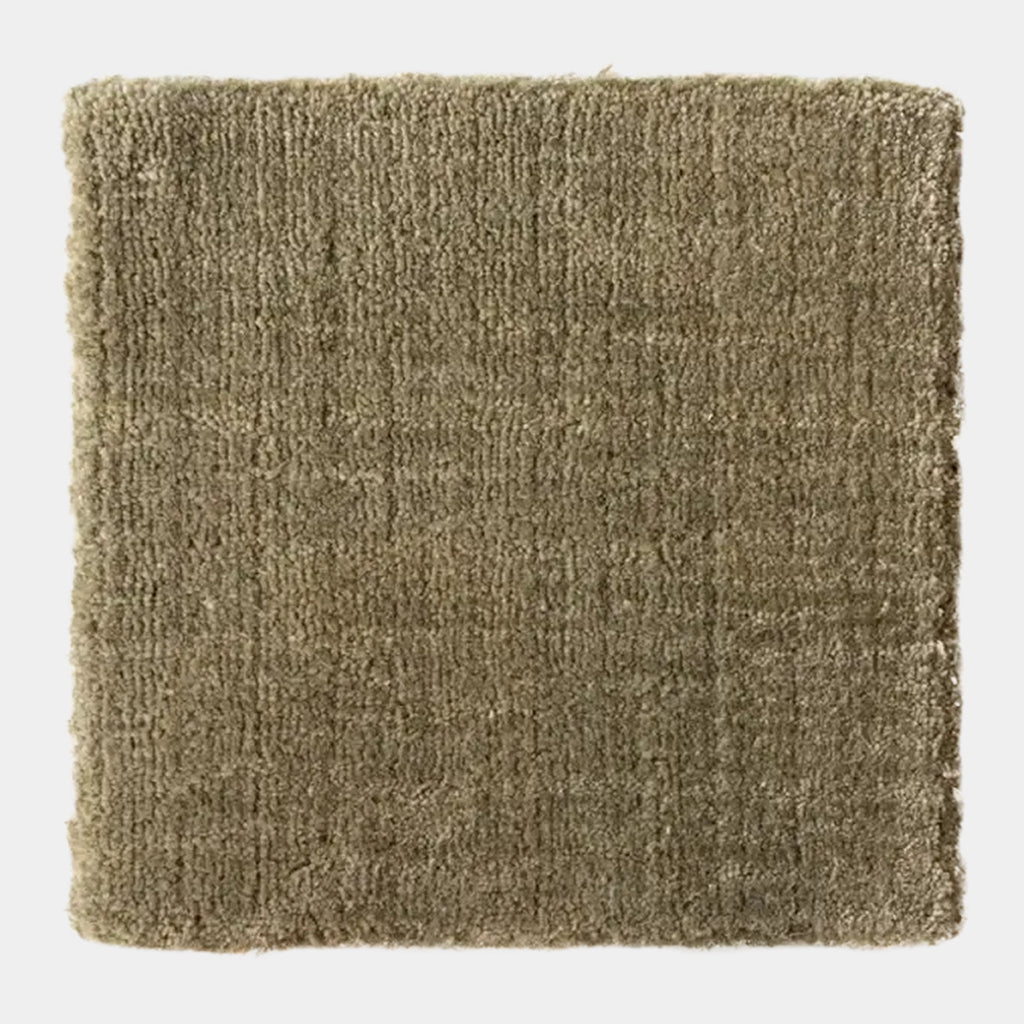 Gubi Rug