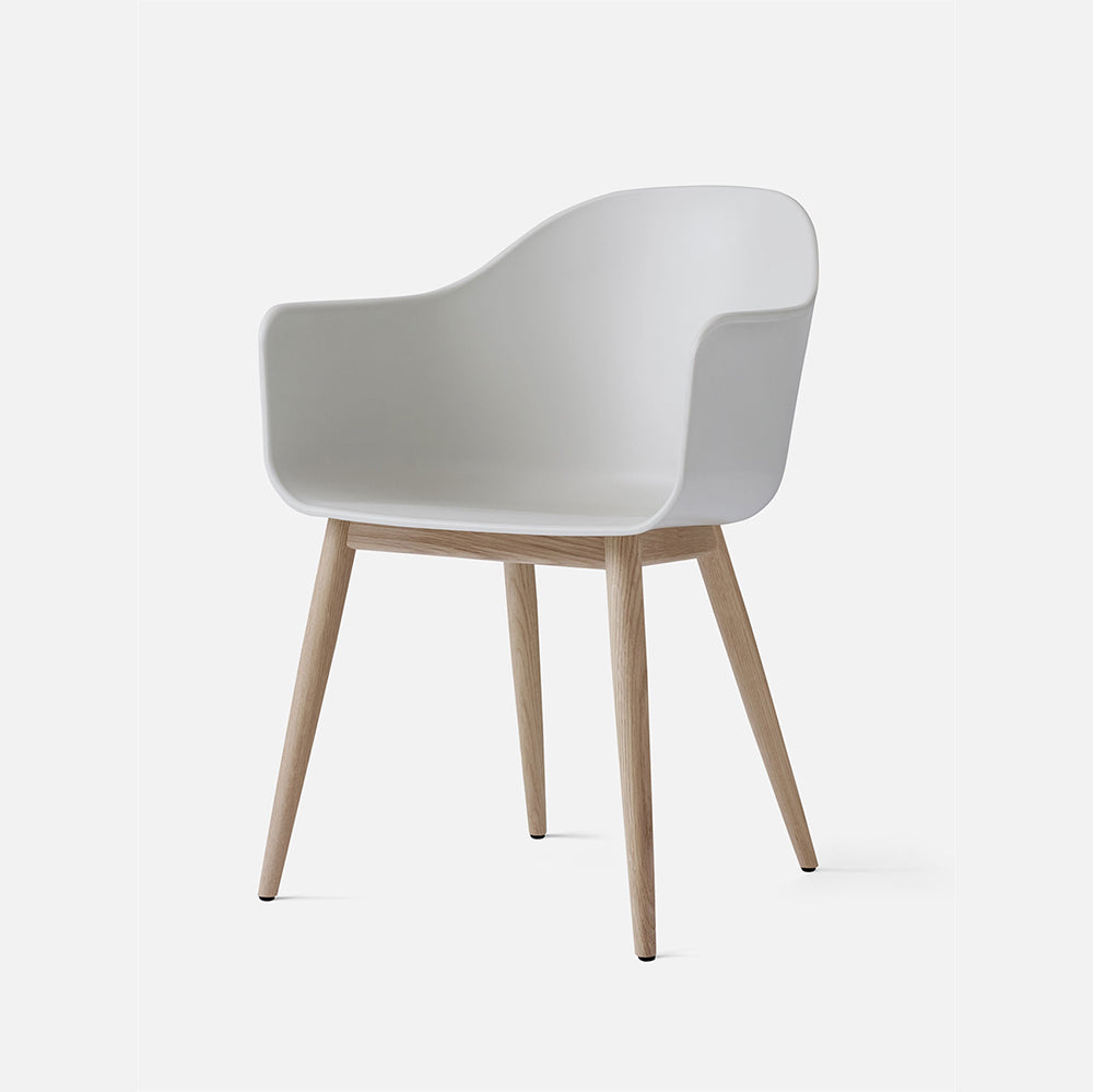 Harbour Chair, Wooden legs