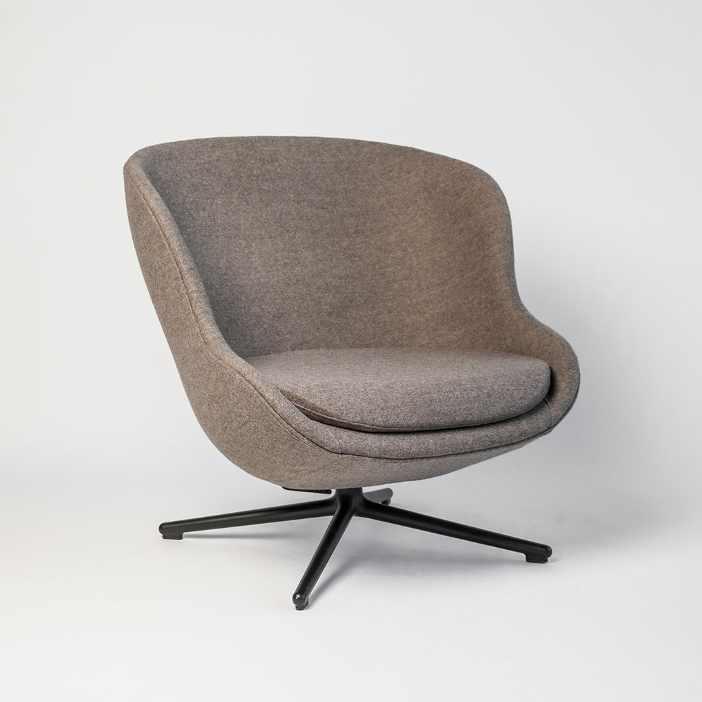 Hyg Chair, low, swivel base with tilt